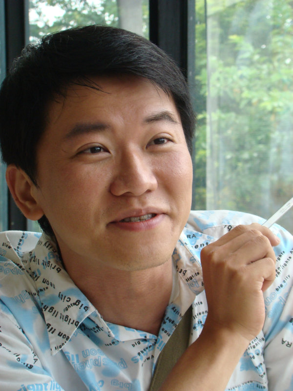 台中20號倉庫藝術特區藝術村2006-2009年橘園經營時期咖啡館藝廊聊天表情系列攝影邀請2009-05-24攝影照片38