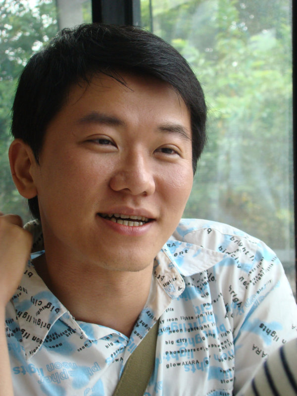 台中20號倉庫藝術特區藝術村2006-2009年橘園經營時期咖啡館藝廊聊天表情系列攝影邀請2009-05-24攝影照片48