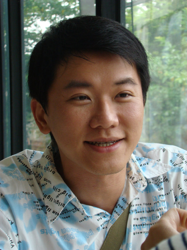 台中20號倉庫藝術特區藝術村2006-2009年橘園經營時期咖啡館藝廊聊天表情系列攝影邀請2009-05-24攝影照片84