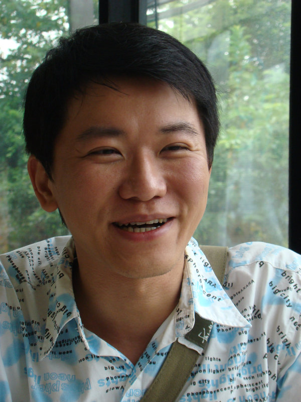 台中20號倉庫藝術特區藝術村2006-2009年橘園經營時期咖啡館藝廊聊天表情系列攝影邀請2009-05-24攝影照片91