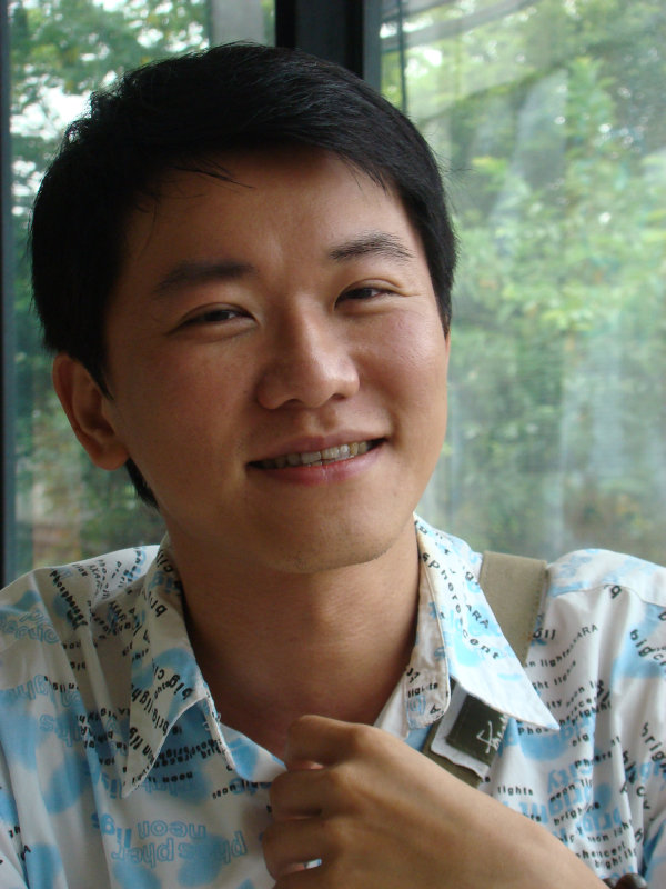 台中20號倉庫藝術特區藝術村2006-2009年橘園經營時期咖啡館藝廊聊天表情系列攝影邀請2009-05-24攝影照片99