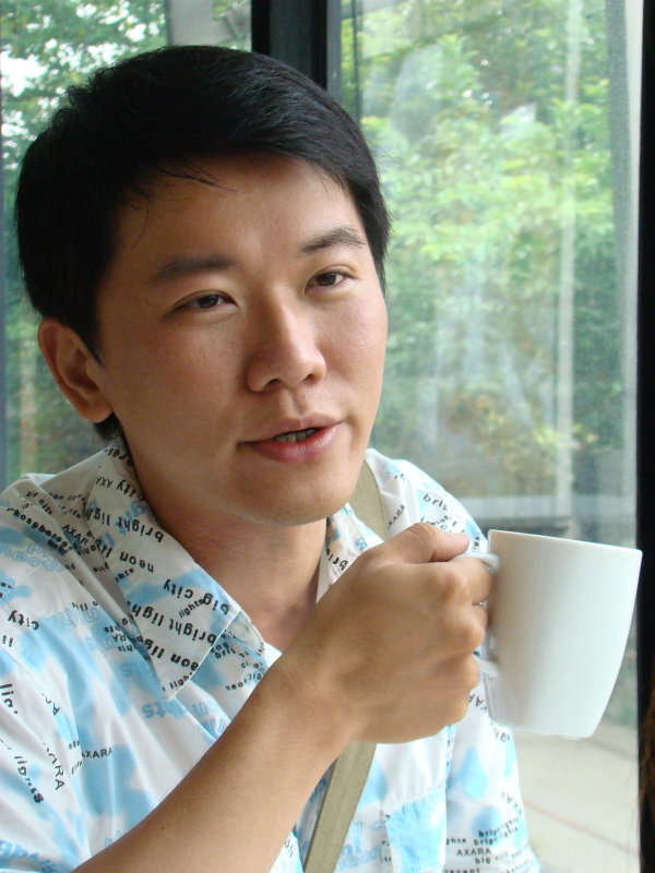 台中20號倉庫藝術特區藝術村2006-2009年橘園經營時期咖啡館藝廊聊天表情系列攝影邀請2009-05-24攝影照片133