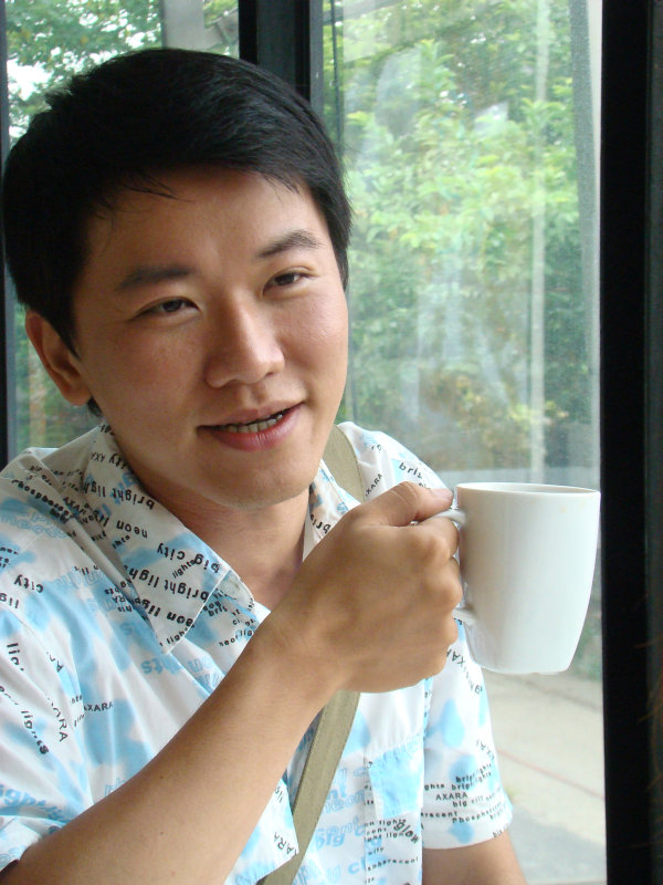 台中20號倉庫藝術特區藝術村2006-2009年橘園經營時期咖啡館藝廊聊天表情系列攝影邀請2009-05-24攝影照片134