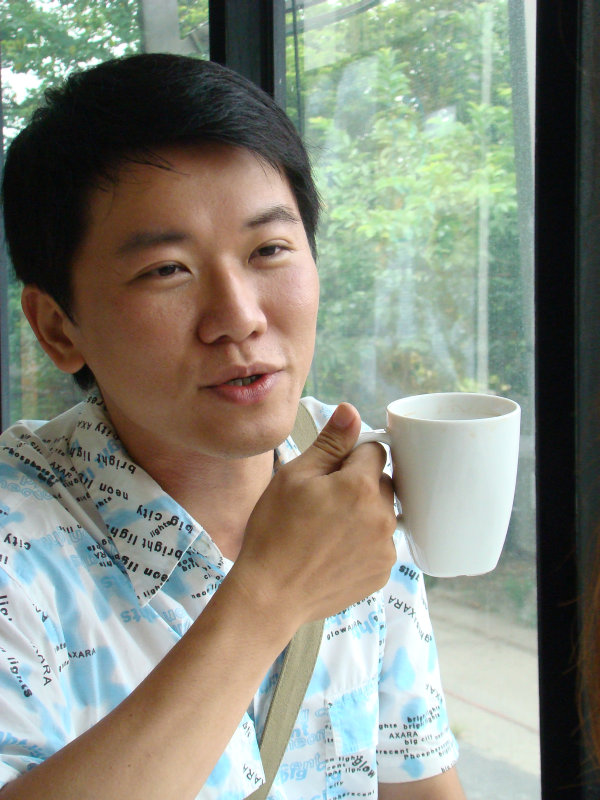 台中20號倉庫藝術特區藝術村2006-2009年橘園經營時期咖啡館藝廊聊天表情系列攝影邀請2009-05-24攝影照片136