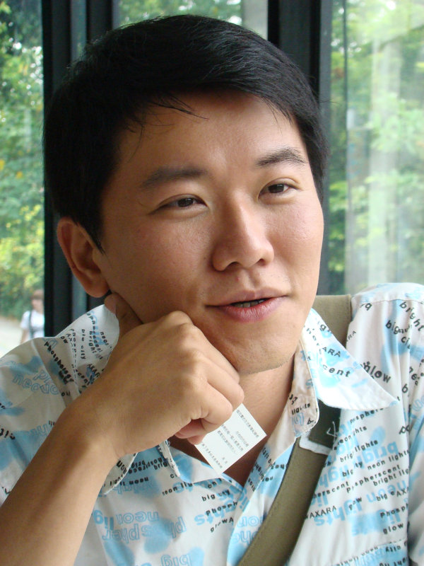 台中20號倉庫藝術特區藝術村2006-2009年橘園經營時期咖啡館藝廊聊天表情系列攝影邀請2009-05-24攝影照片170