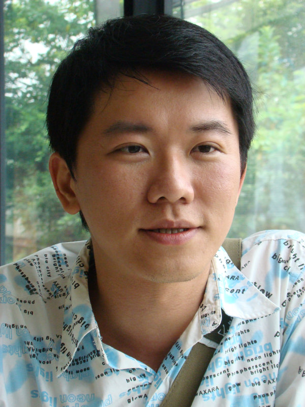 台中20號倉庫藝術特區藝術村2006-2009年橘園經營時期咖啡館藝廊聊天表情系列攝影邀請2009-05-24攝影照片174