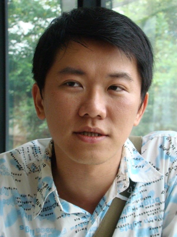 台中20號倉庫藝術特區藝術村2006-2009年橘園經營時期咖啡館藝廊聊天表情系列攝影邀請2009-05-24攝影照片175