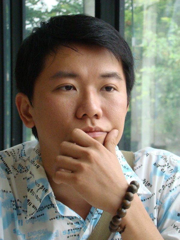 台中20號倉庫藝術特區藝術村2006-2009年橘園經營時期咖啡館藝廊聊天表情系列攝影邀請2009-05-24攝影照片190