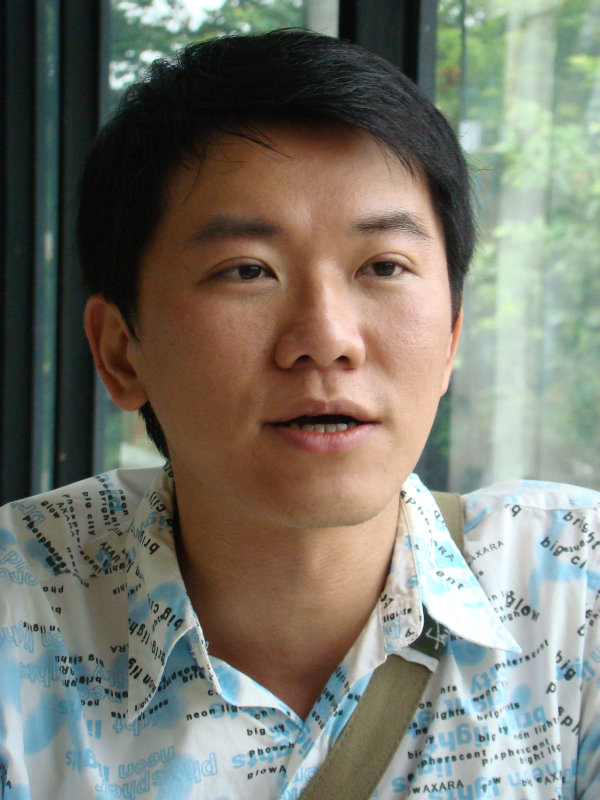 台中20號倉庫藝術特區藝術村2006-2009年橘園經營時期咖啡館藝廊聊天表情系列攝影邀請2009-05-24攝影照片197