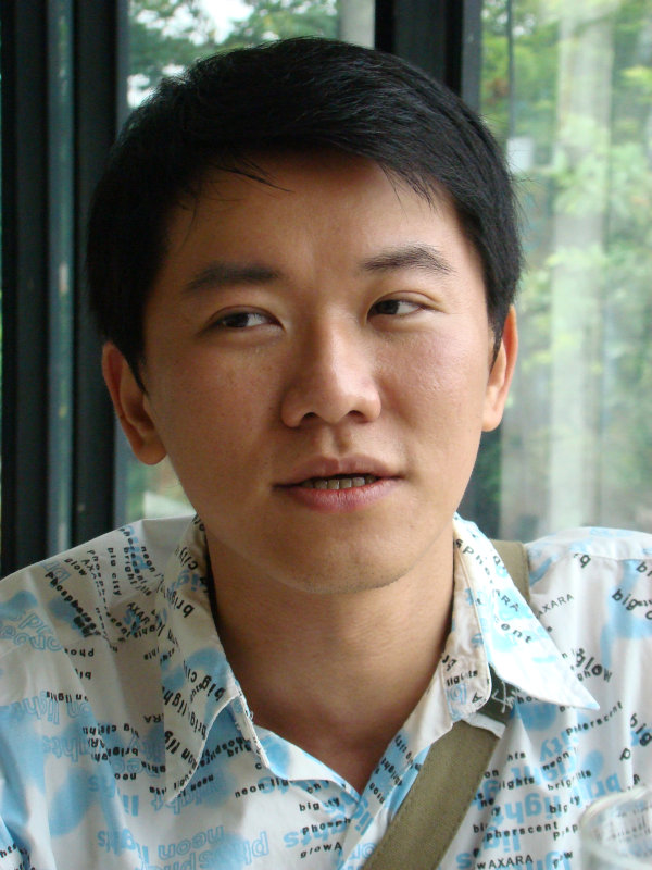 台中20號倉庫藝術特區藝術村2006-2009年橘園經營時期咖啡館藝廊聊天表情系列攝影邀請2009-05-24攝影照片201