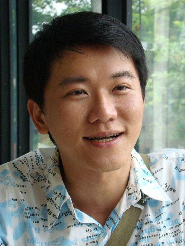 台中20號倉庫藝術特區藝術村2006-2009年橘園經營時期咖啡館藝廊聊天表情系列攝影邀請2009-05-24攝影照片205