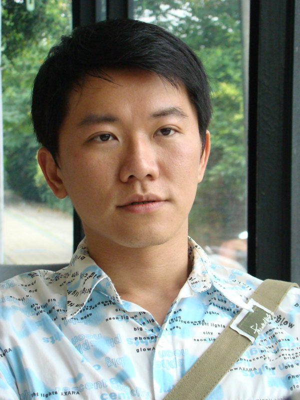 台中20號倉庫藝術特區藝術村2006-2009年橘園經營時期咖啡館藝廊聊天表情系列攝影邀請2009-05-24攝影照片220