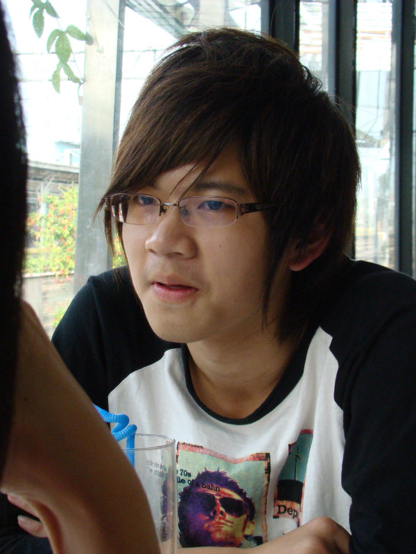 台中20號倉庫藝術特區藝術村2006-2009年橘園經營時期咖啡館藝廊聊天表情系列攝影邀請20090208攝影照片31