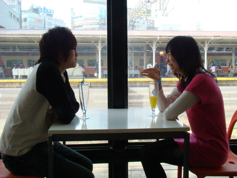 台中20號倉庫藝術特區藝術村2006-2009年橘園經營時期咖啡館藝廊聊天表情系列攝影邀請20090208攝影照片66