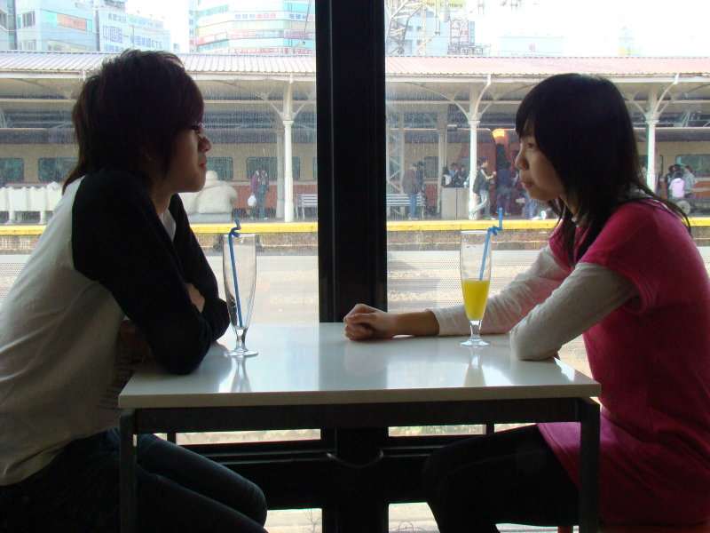 台中20號倉庫藝術特區藝術村2006-2009年橘園經營時期咖啡館藝廊聊天表情系列攝影邀請20090208攝影照片67