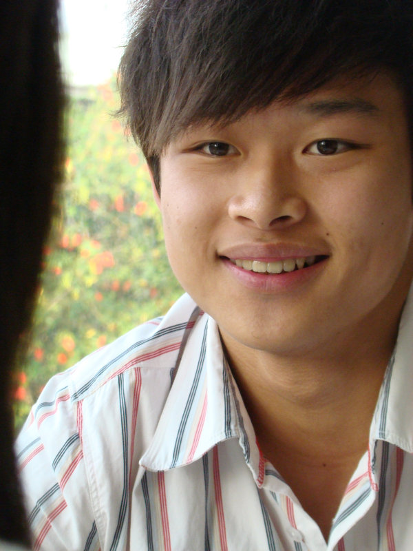 台中20號倉庫藝術特區藝術村2006-2009年橘園經營時期咖啡館藝廊聊天表情系列攝影邀請20090215攝影照片187