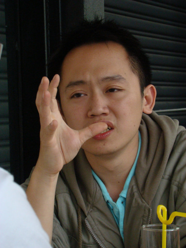 台中20號倉庫藝術特區藝術村2006-2009年橘園經營時期咖啡館藝廊聊天表情系列攝影邀請20090412攝影照片74