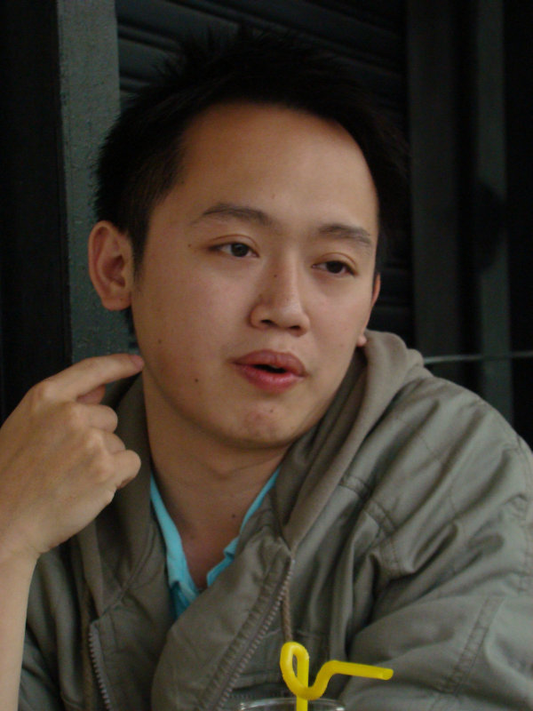 台中20號倉庫藝術特區藝術村2006-2009年橘園經營時期咖啡館藝廊聊天表情系列攝影邀請20090412攝影照片98