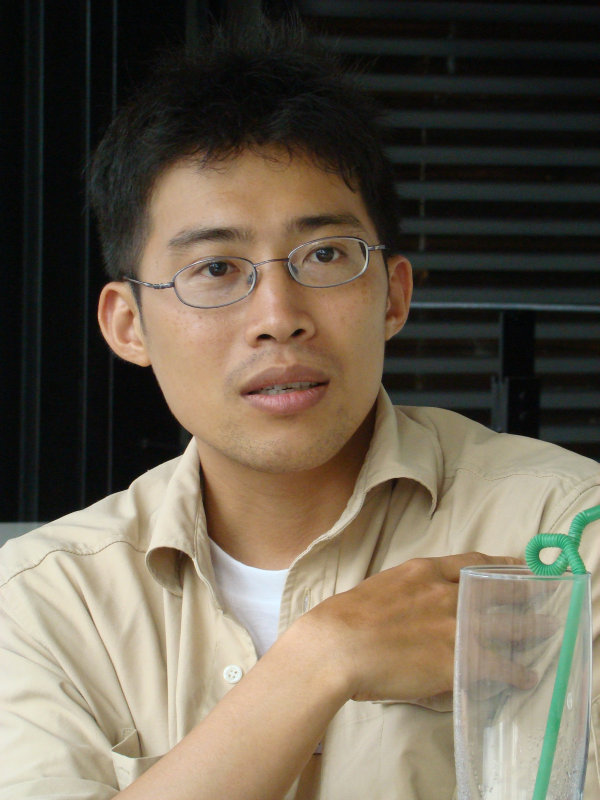 台中20號倉庫藝術特區藝術村2006-2009年橘園經營時期咖啡館藝廊聊天表情系列攝影邀請20090614攝影照片35