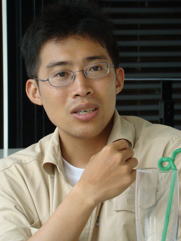 台中20號倉庫藝術特區藝術村2006-2009年橘園經營時期咖啡館藝廊聊天表情系列攝影邀請20090614攝影照片42