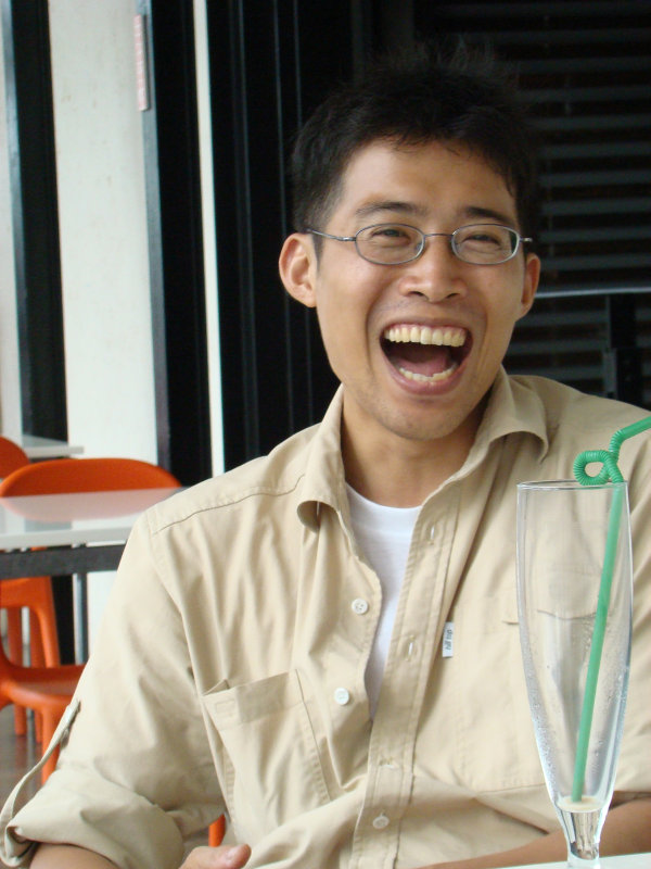 台中20號倉庫藝術特區藝術村2006-2009年橘園經營時期咖啡館藝廊聊天表情系列攝影邀請20090614攝影照片71