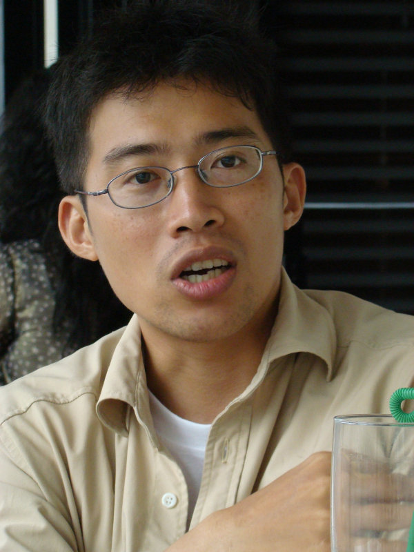 台中20號倉庫藝術特區藝術村2006-2009年橘園經營時期咖啡館藝廊聊天表情系列攝影邀請20090614攝影照片112