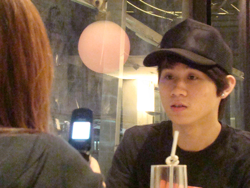 台中20號倉庫藝術特區藝術村2006-2009年橘園經營時期咖啡館藝廊聊天表情系列攝影邀請20091212攝影照片13