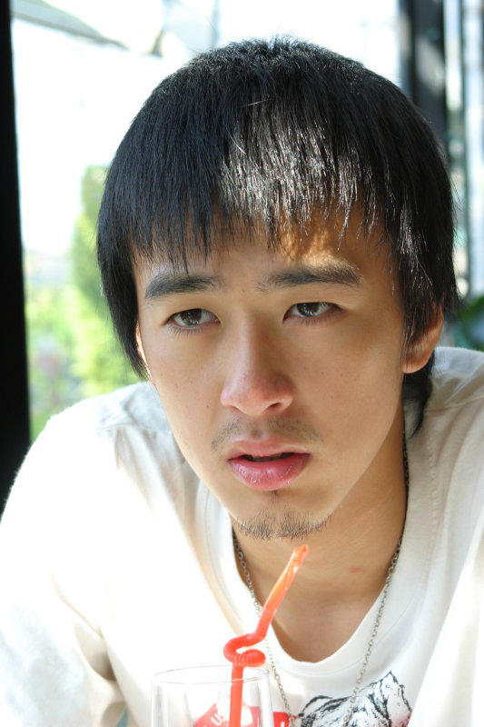 台中20號倉庫藝術特區藝術村2006-2009年橘園經營時期咖啡館藝廊聊天表情系列攝影邀請Jackmaday-20070721攝影照片32