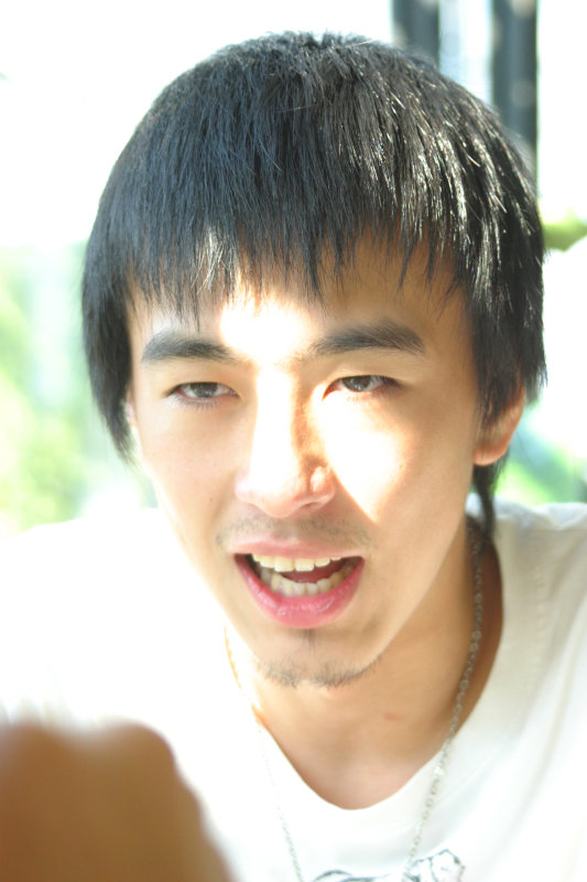 台中20號倉庫藝術特區藝術村2006-2009年橘園經營時期咖啡館藝廊聊天表情系列攝影邀請Jackmaday-20070721攝影照片44