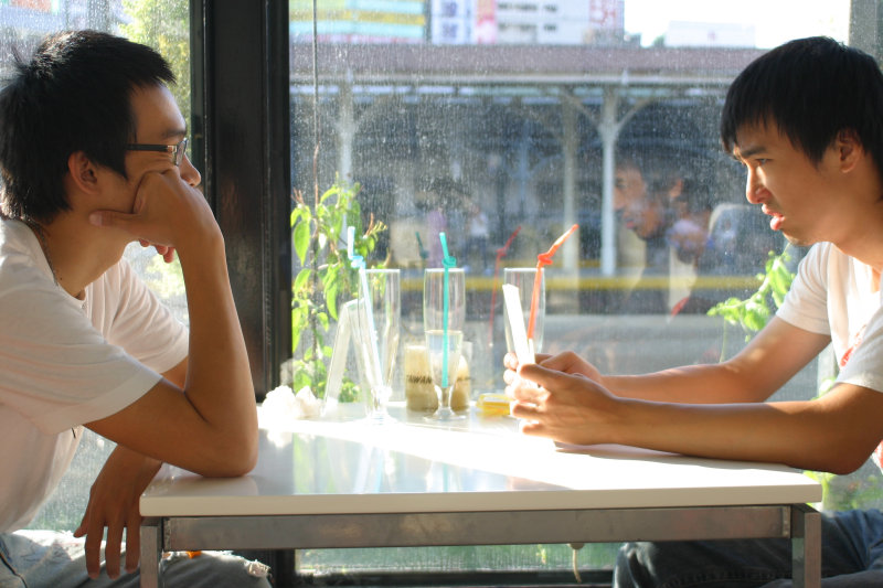 台中20號倉庫藝術特區藝術村2006-2009年橘園經營時期咖啡館藝廊聊天表情系列攝影邀請Jackmaday-20070721攝影照片101