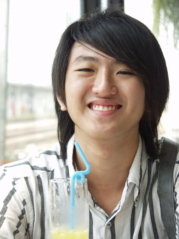 台中20號倉庫藝術特區藝術村2006-2009年橘園經營時期咖啡館藝廊聊天表情系列攝影邀請勳20080726攝影照片28