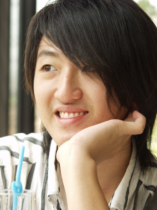 台中20號倉庫藝術特區藝術村2006-2009年橘園經營時期咖啡館藝廊聊天表情系列攝影邀請勳20080726攝影照片54