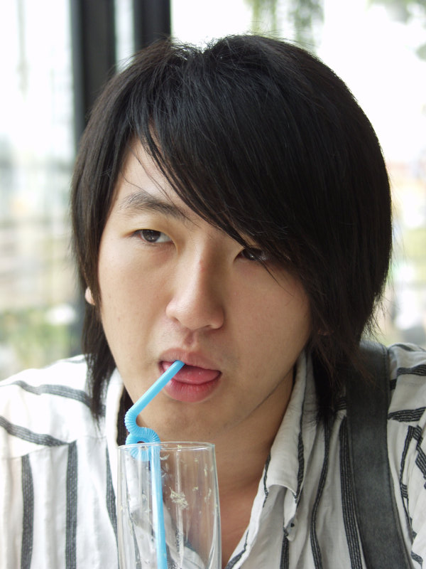 台中20號倉庫藝術特區藝術村2006-2009年橘園經營時期咖啡館藝廊聊天表情系列攝影邀請勳20080726攝影照片73