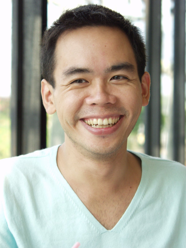 台中20號倉庫藝術特區藝術村2006-2009年橘園經營時期咖啡館藝廊聊天表情系列攝影邀請聊天表情20061007攝影照片146