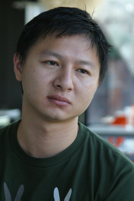 台中20號倉庫藝術特區藝術村2006-2009年橘園經營時期咖啡館藝廊聊天表情系列攝影邀請聊天表情20061209攝影照片136