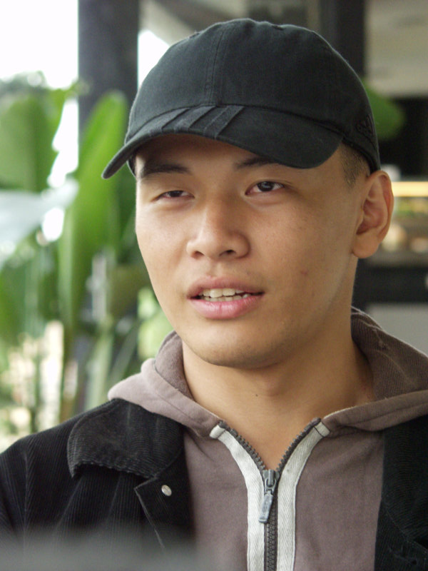 台中20號倉庫藝術特區藝術村2006-2009年橘園經營時期咖啡館藝廊聊天表情系列攝影邀請聊天表情20061210攝影照片42