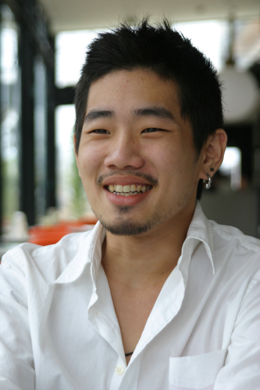 台中20號倉庫藝術特區藝術村2006-2009年橘園經營時期咖啡館藝廊聊天表情系列攝影邀請聊天表情20070311攝影照片93