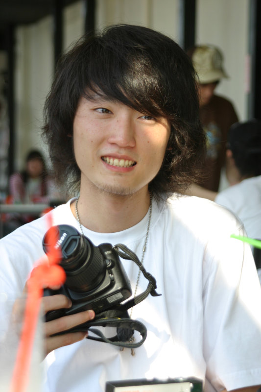 台中20號倉庫藝術特區藝術村2006-2009年橘園經營時期咖啡館藝廊聊天表情系列攝影邀請聊天表情20070428攝影照片25