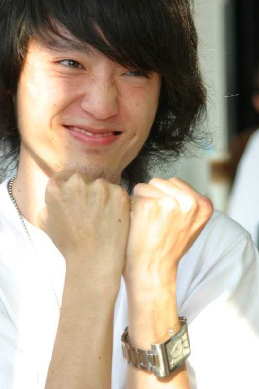 台中20號倉庫藝術特區藝術村2006-2009年橘園經營時期咖啡館藝廊聊天表情系列攝影邀請聊天表情20070428攝影照片38