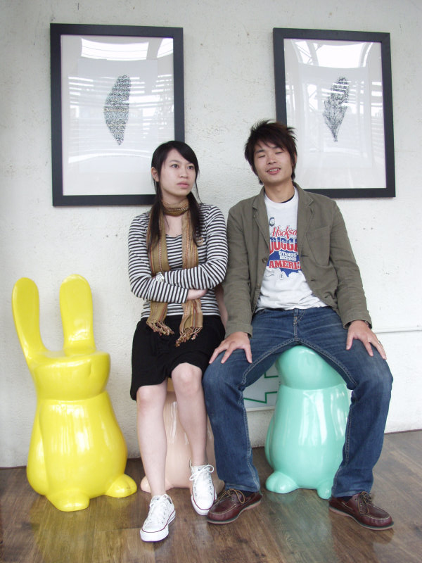 台中20號倉庫藝術特區藝術村2006-2009年橘園經營時期咖啡館藝廊聊天表情系列攝影邀請小明20060917攝影照片125