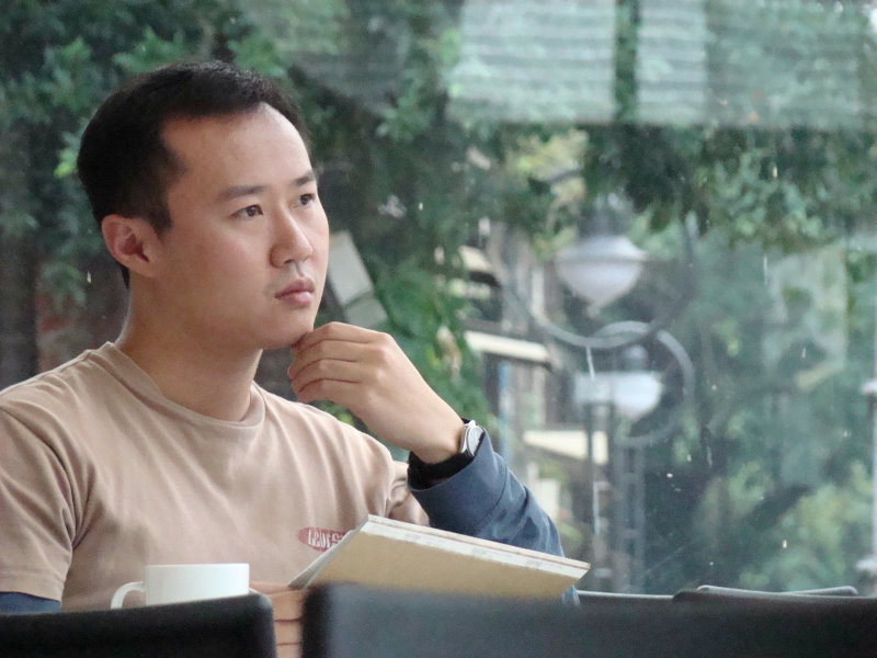 台中20號倉庫藝術特區藝術村2006-2009年橘園經營時期咖啡館藝廊聊天表情系列攝影邀請閱讀20081123攝影照片5