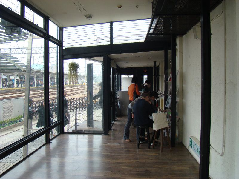 台中20號倉庫藝術特區藝術村2010年文化資產總處接管時期20100101咖啡館停止營業攝影照片12