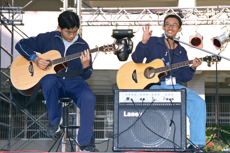 校園博覽會台中二中校慶(1999)吉他社攝影照片2