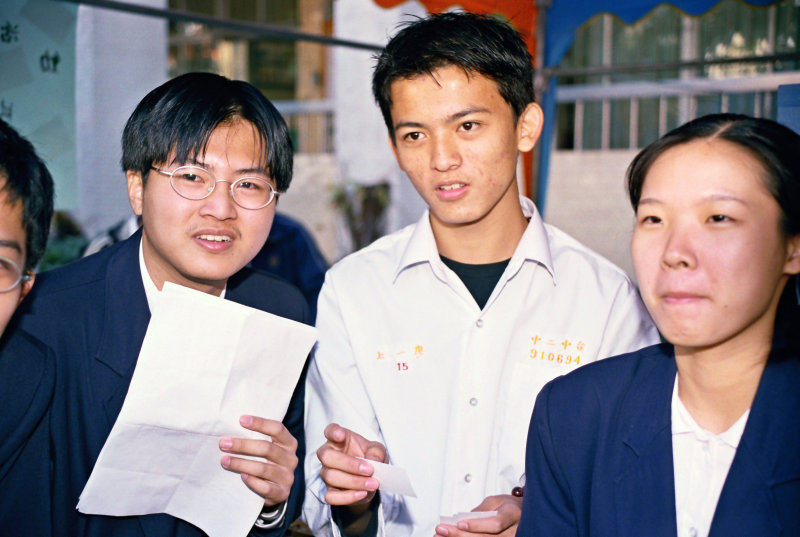 校園博覽會台中二中校慶(1999)政治研究社攝影照片5