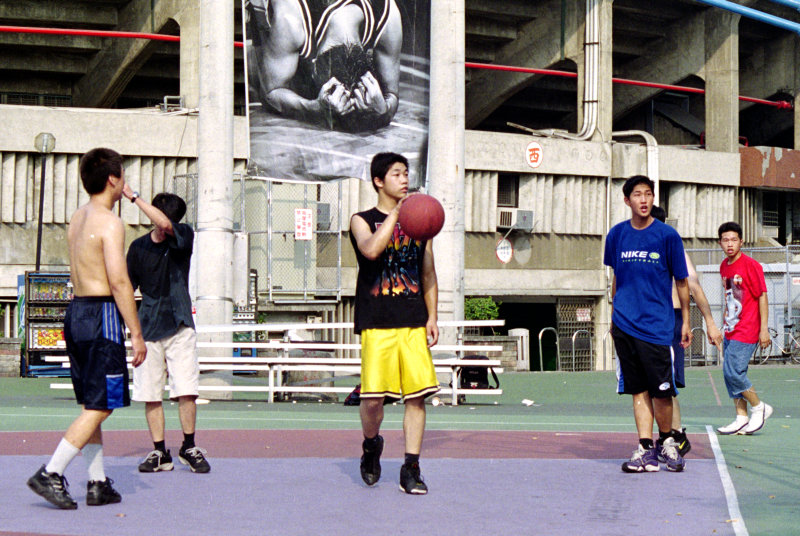 台灣體育運動大學運動攝影夏天的籃球場(台中體育場)夏天籃球場系列-3攝影照片12