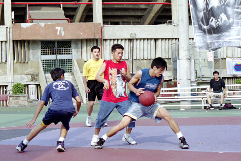 台灣體育運動大學運動攝影夏天的籃球場(台中體育場)夏天籃球場系列-3攝影照片21