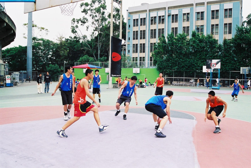 台灣體育運動大學運動攝影夏天的籃球場(台中體育場)激鬥籃球系列4(假日籃球賽)攝影照片10