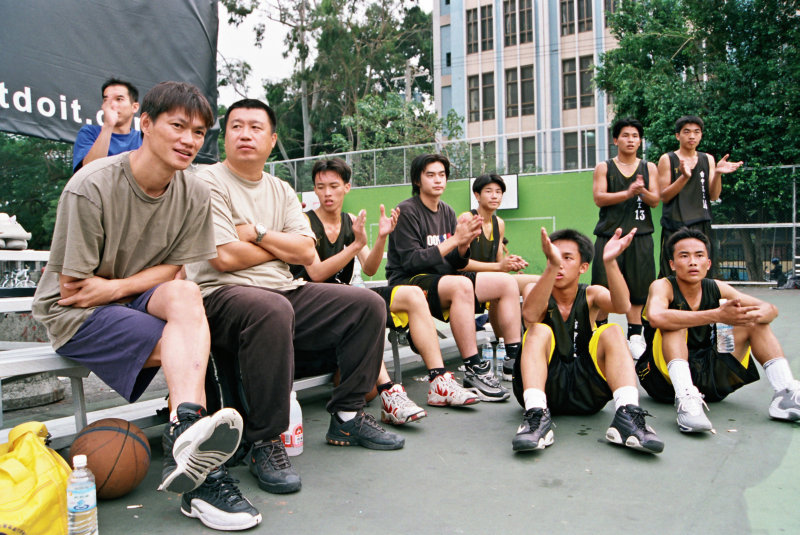 台灣體育運動大學運動攝影夏天的籃球場(台中體育場)激鬥籃球系列5(假日籃球賽)攝影照片7
