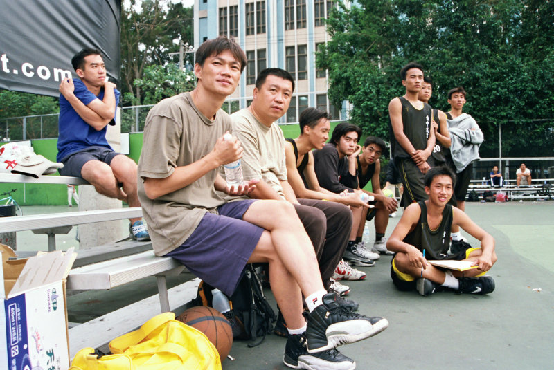 台灣體育運動大學運動攝影夏天的籃球場(台中體育場)激鬥籃球系列5(假日籃球賽)攝影照片11