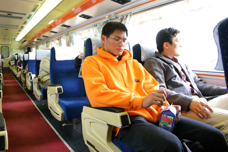 台灣鐵路旅遊攝影PP自強號攝影照片92